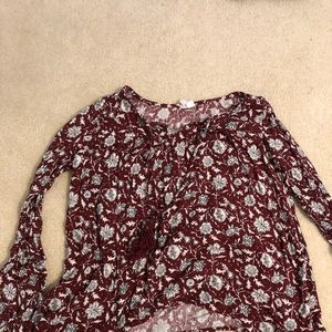 maroon blouse